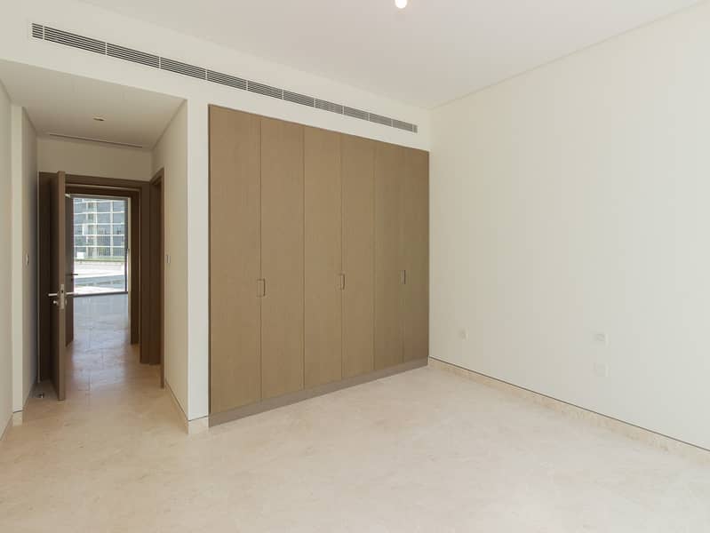 1 of 6 Exclusive Lagoon Townhouse / Ultra Luxury - Image 27