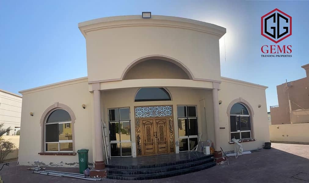 HUGE AREA | GROUND FLOOR | SERVANT BLOCK | GARDEN