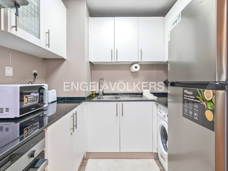 Fully Furnished | Mid Floor | Marina View - Image 13