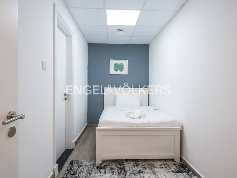 Fully Furnished | Mid Floor | Marina View - Image 20