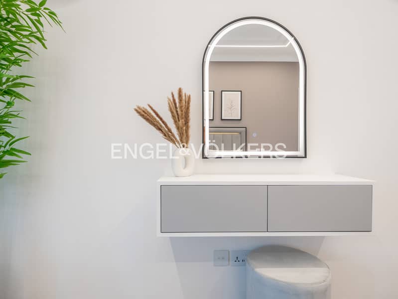 Fully Furnished | Mid Floor | Marina View - Image 28