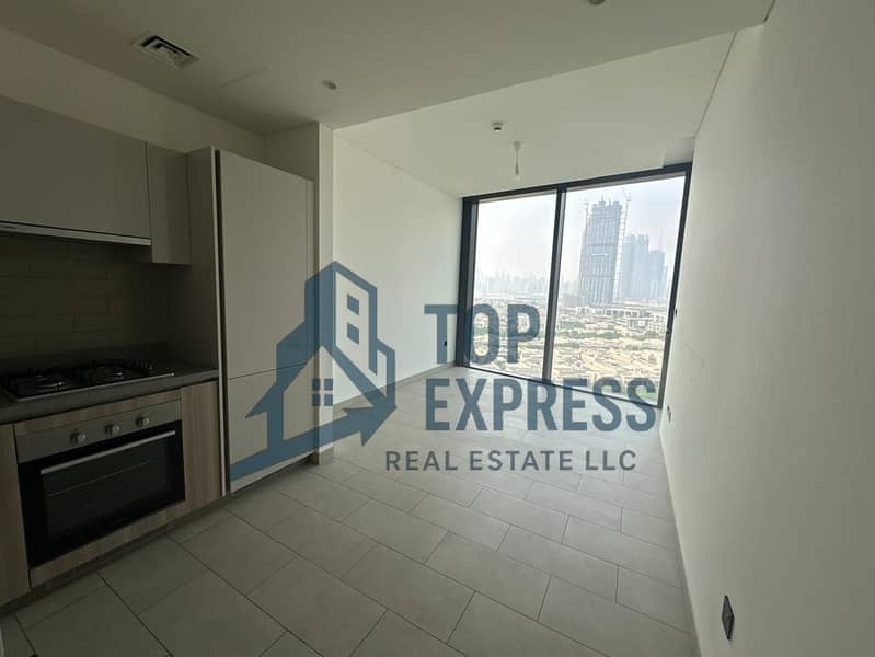 Elegant 1Bedroom + Study | Burj Khalifa & Downtown Views | Laundry Room || Ready to Move - Image 6
