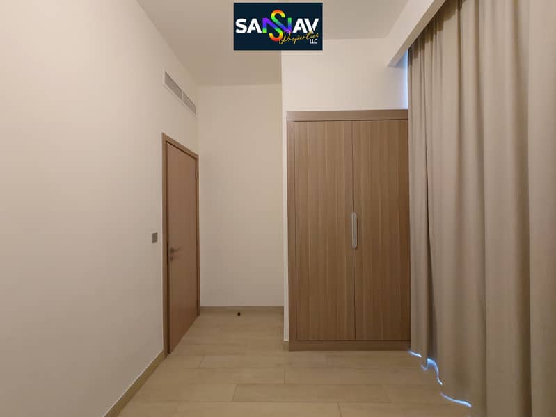 Huge Spacious luxurious ac free with all amenities free fully furnished - Image 10