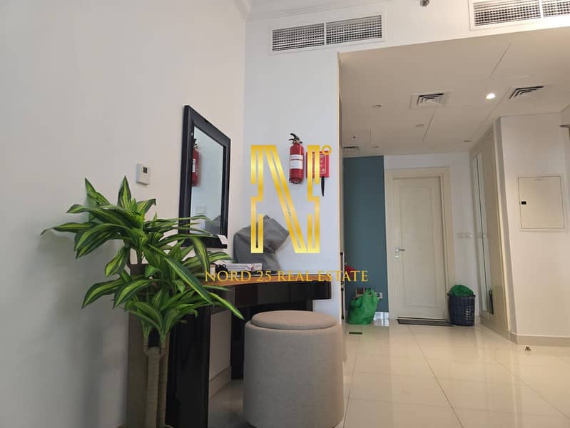 Elegant Studio | Well Maintained | Spacious Balcony - Image 8