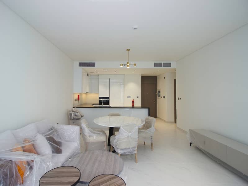 Lagoon View / Furnished 2BR / High Floor