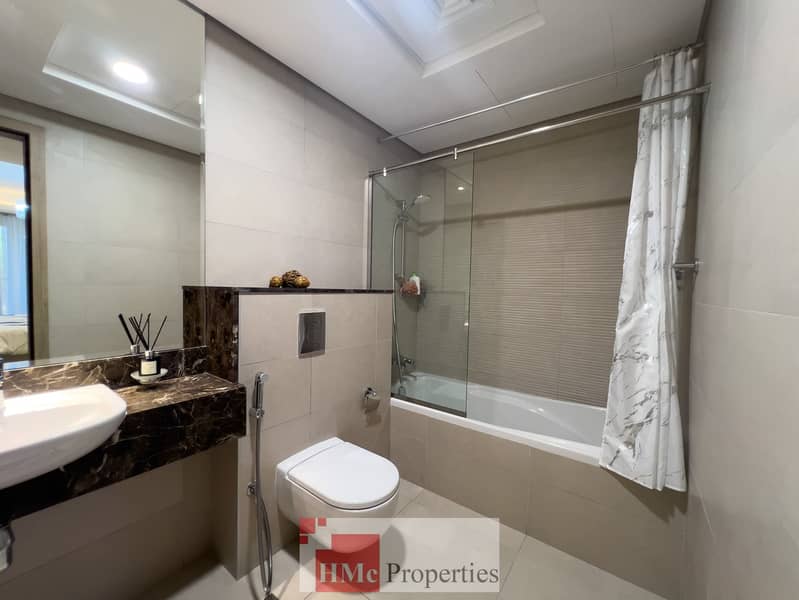 Vacant | Brand New | Fully Furnished Equipped - Image 30