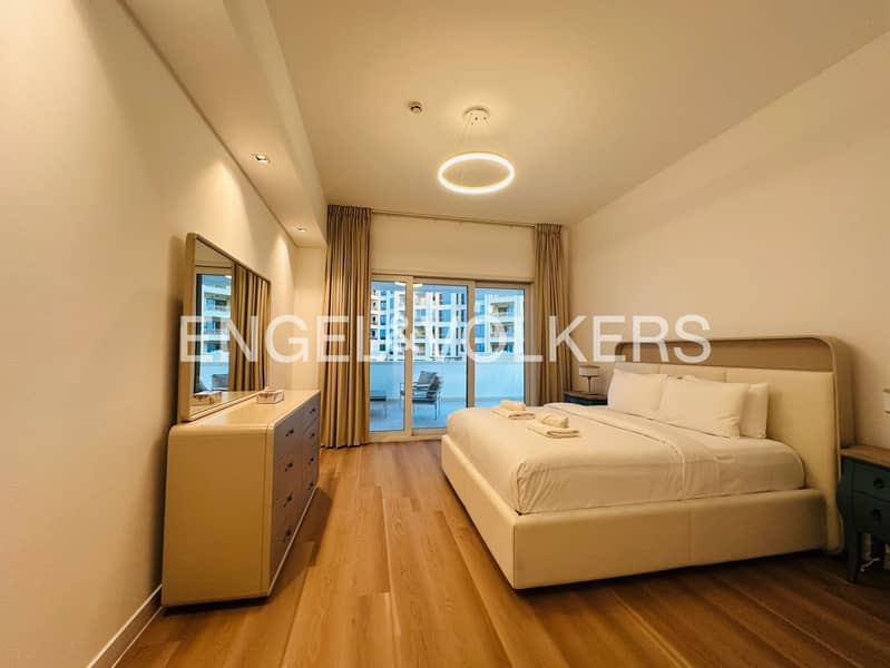 Upgraded | Fully Furnished | Sea View | Vacant - Image 8