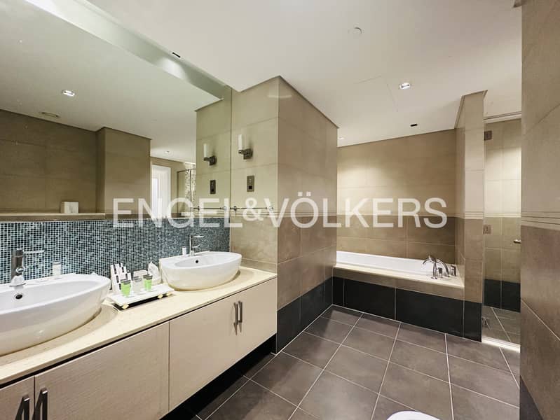 Upgraded | Fully Furnished | Sea View | Vacant - Image 15