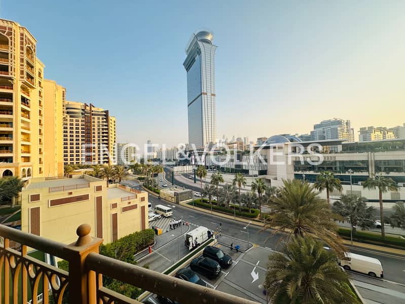 Upgraded | Fully Furnished | Sea View | Vacant - Image 21