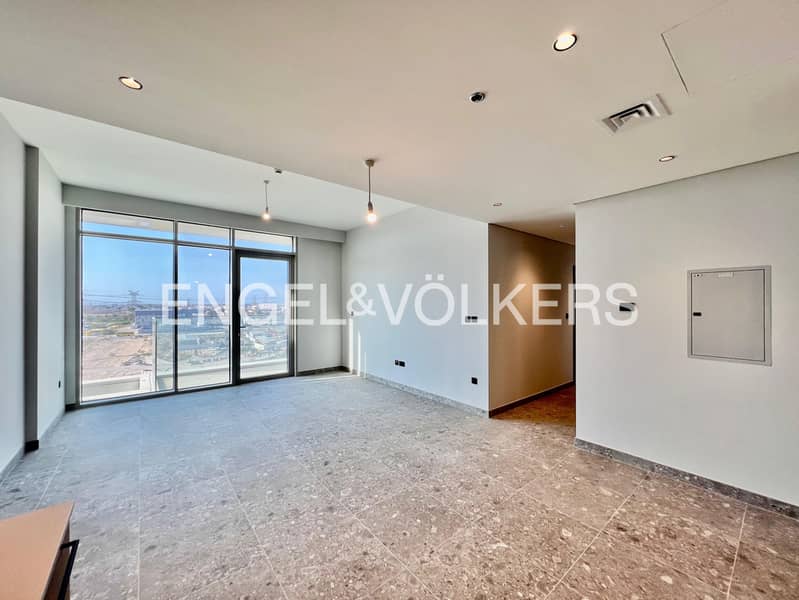 Exclusive | High Floor | Boulevard View - Image 9