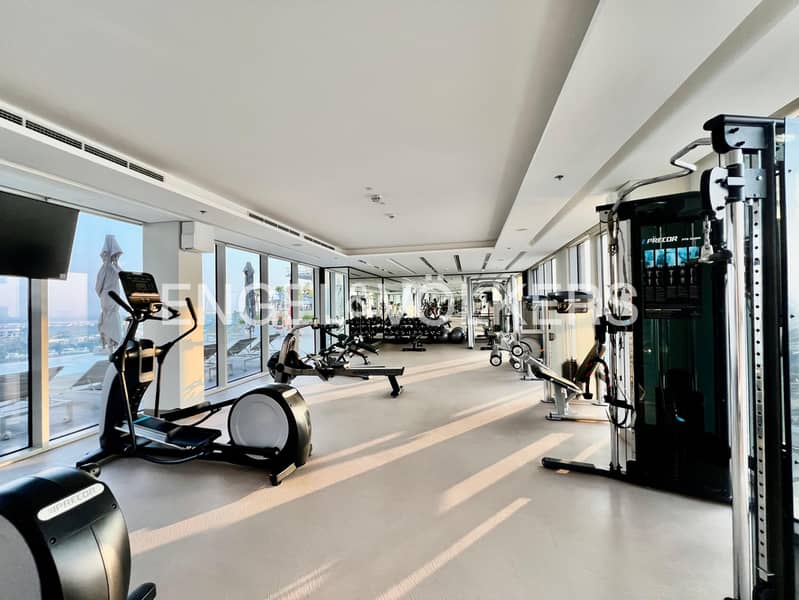 Exclusive | High Floor | Boulevard View - Image 16