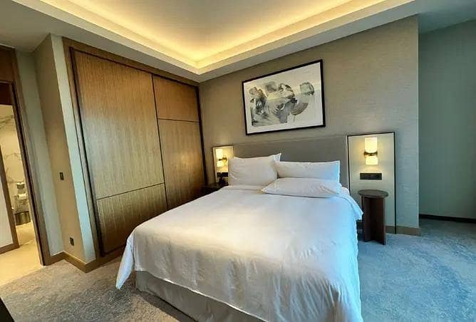 LUXURY FULLY FURNISHED-HIGH FLOOR - 2 BR