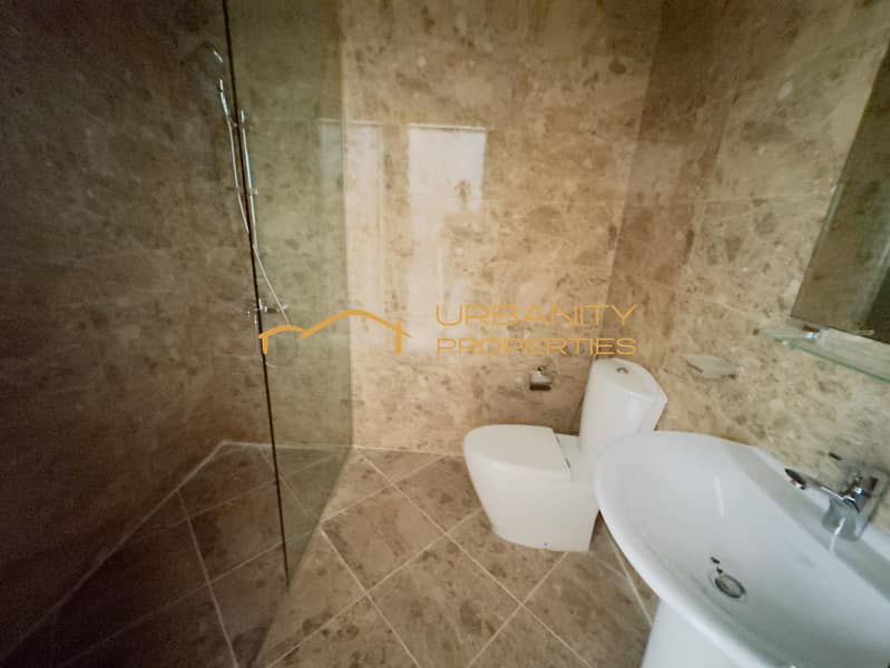 Prime Location | Vacant | Large Layout - Image 6