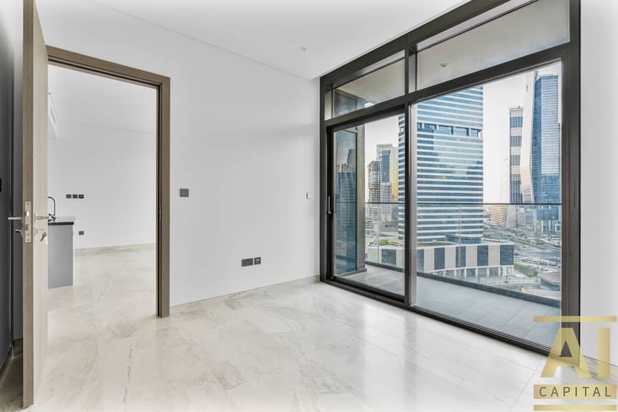 Great Amenities | High Floor | Spacious Layout - Image 6