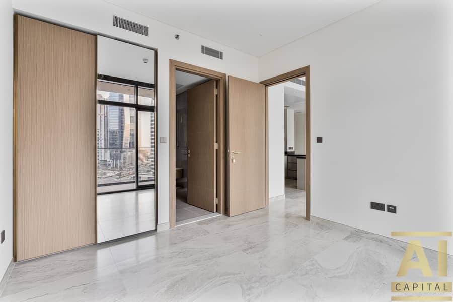 Great Amenities | High Floor | Spacious Layout - Image 7