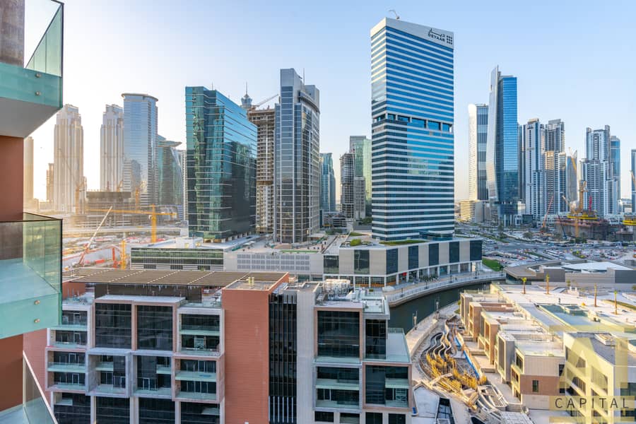 Great Amenities | High Floor | Spacious Layout - Image 14