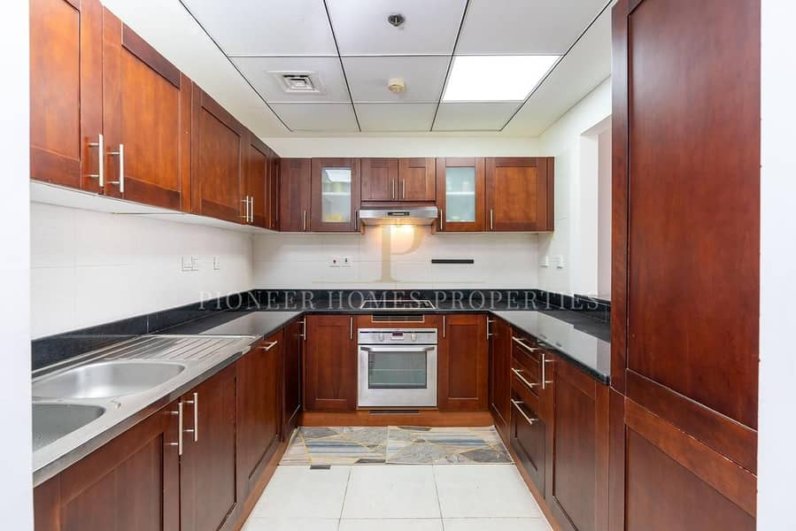 Available Jan| Balcony | Large Layout| Hot Deal