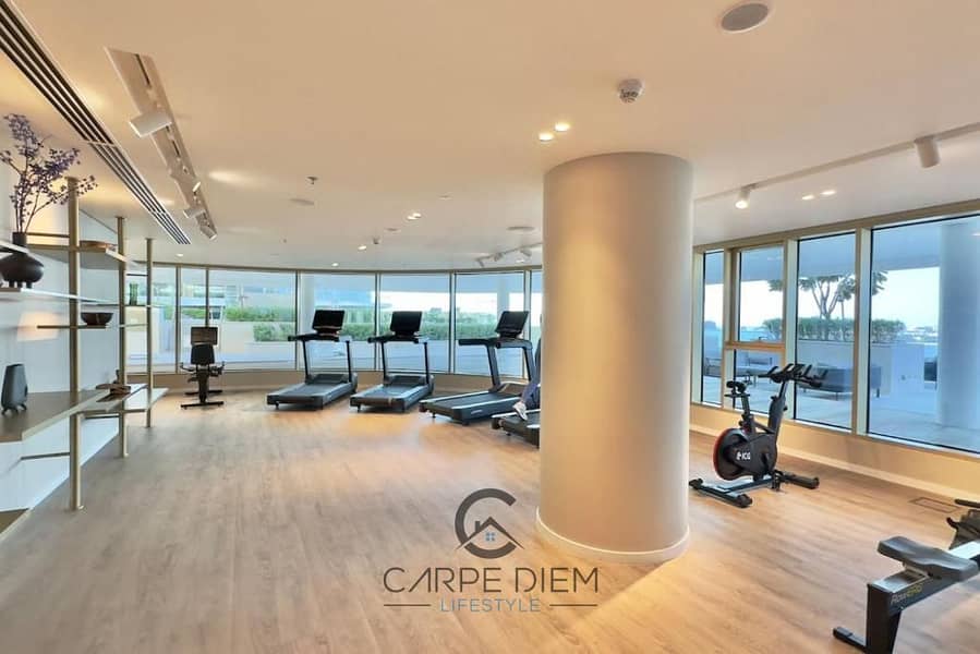 Premium Luxury Apartment with Stunning Sea View - Image 23