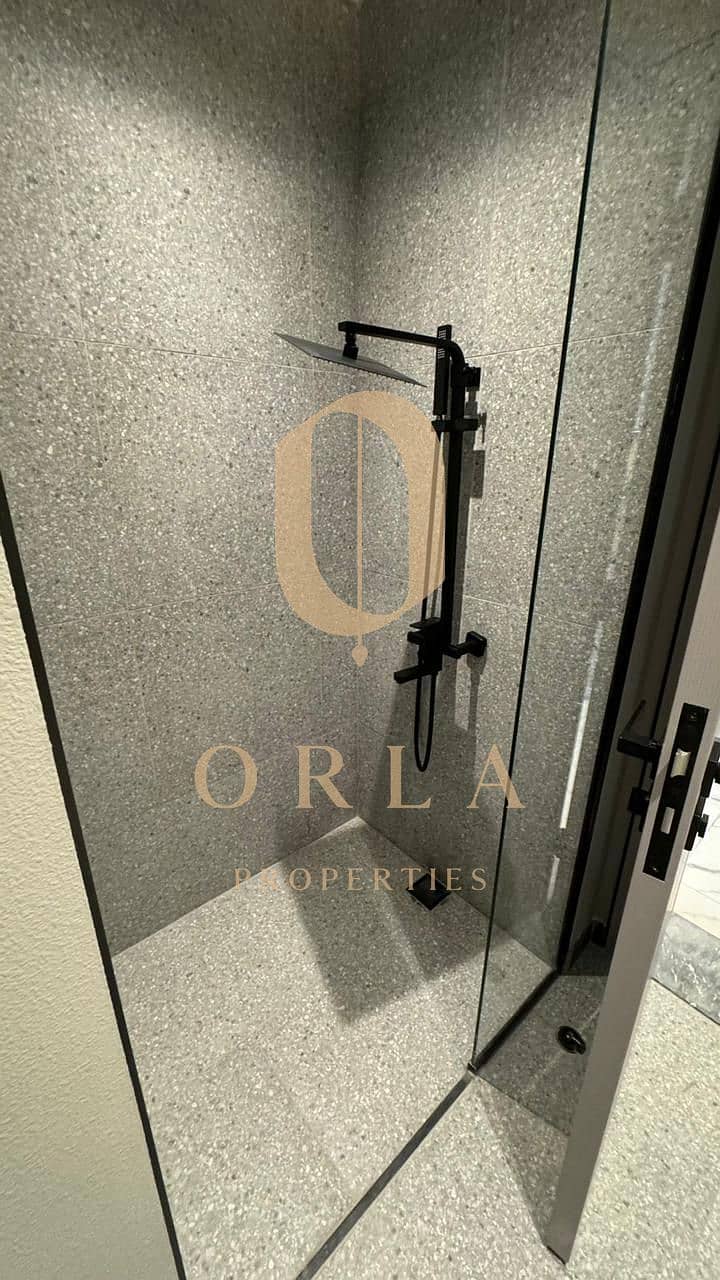 Bright Studio | Panoramic Views | Prime Location - Image 15