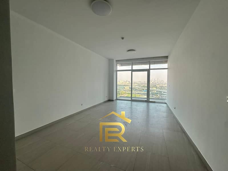 FRAM VIEW /2 PLUS MAID /LARGE LAYOUR /NEXT TO METRO / - Image 6