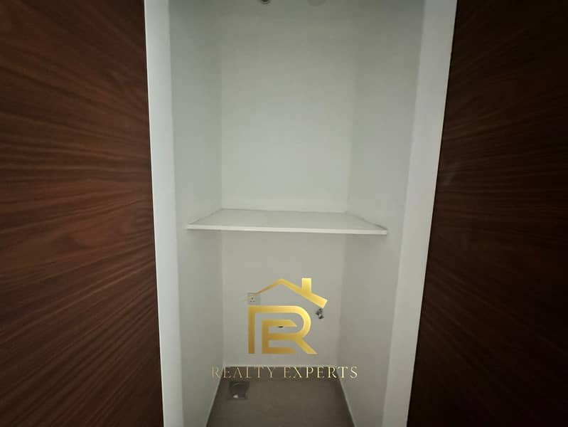 FRAM VIEW /2 PLUS MAID /LARGE LAYOUR /NEXT TO METRO / - Image 7