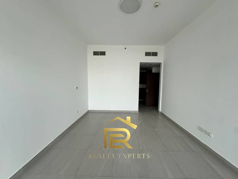 FRAM VIEW /2 PLUS MAID /LARGE LAYOUR /NEXT TO METRO / - Image 11