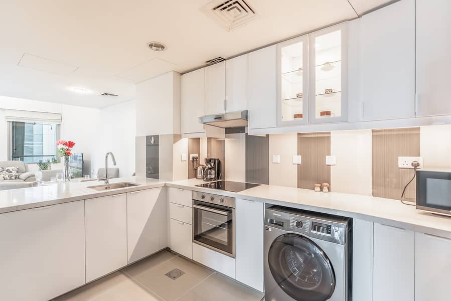 Winter Rate | Luxury Living | Panoramic Marina & Sea Views - Image 11