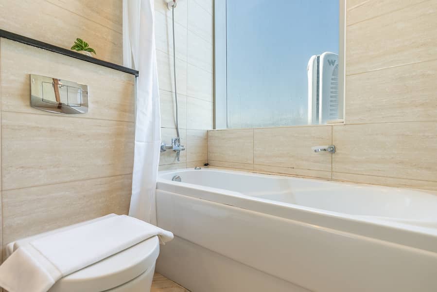 Winter Rate | Luxury Living | Panoramic Marina & Sea Views - Image 31