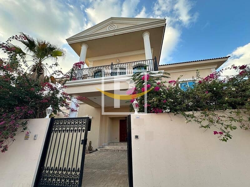 Independent Villa 5BR + Maids + Drivers Room With Garden