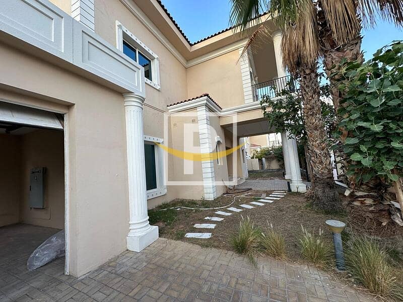 Independent Villa 5BR + Maids + Drivers Room With Garden - Image 19