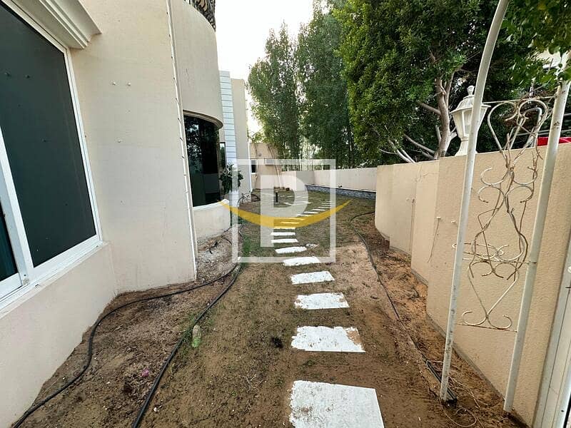 Independent Villa 5BR + Maids + Drivers Room With Garden - Image 20