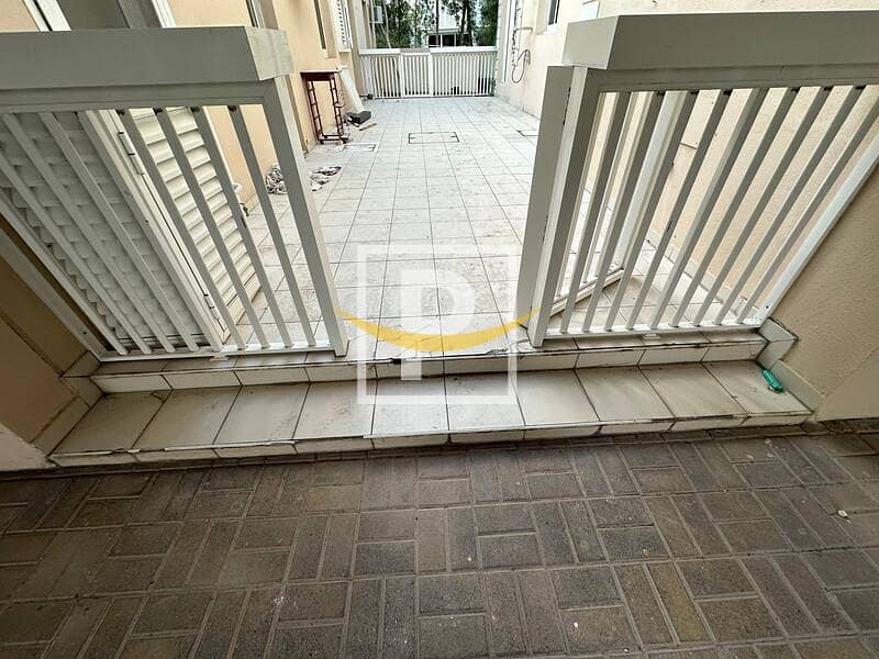 Independent Villa 5BR + Maids + Drivers Room With Garden - Image 31