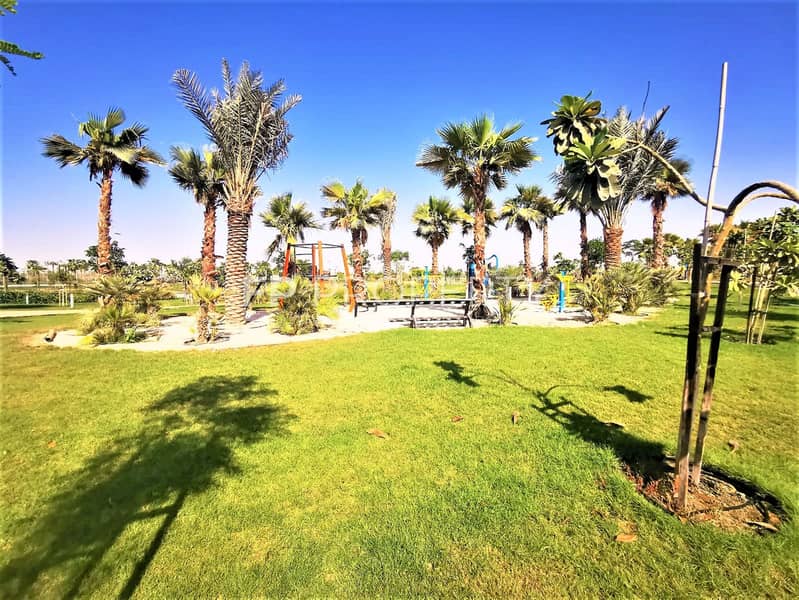 Residential Corner Plot | Free Hold | Close to Facilities | Prime Location