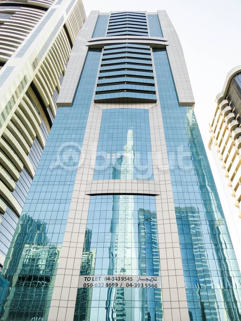 Fully Upgraded , Spectacular View in a prime location with  Best price in Dubai