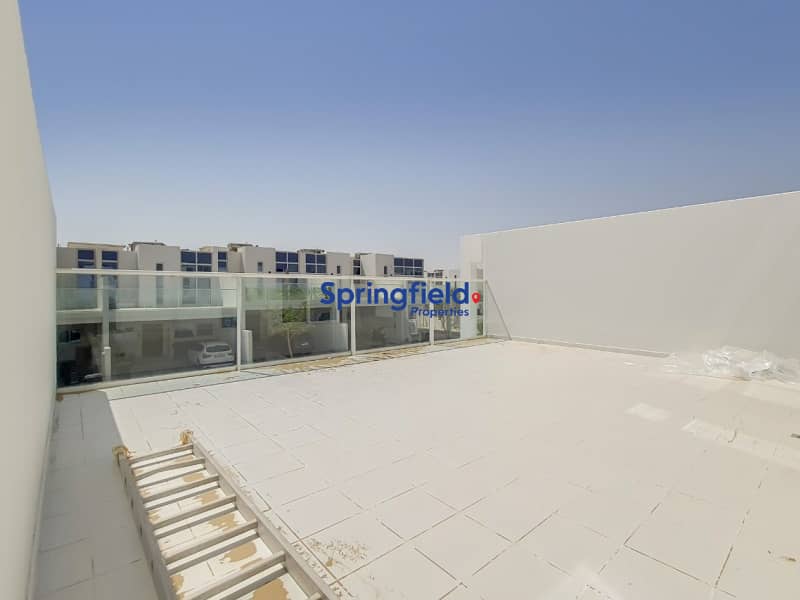 3BR+Maid | Middle | Closed Kitchen | Demanded - Image 7