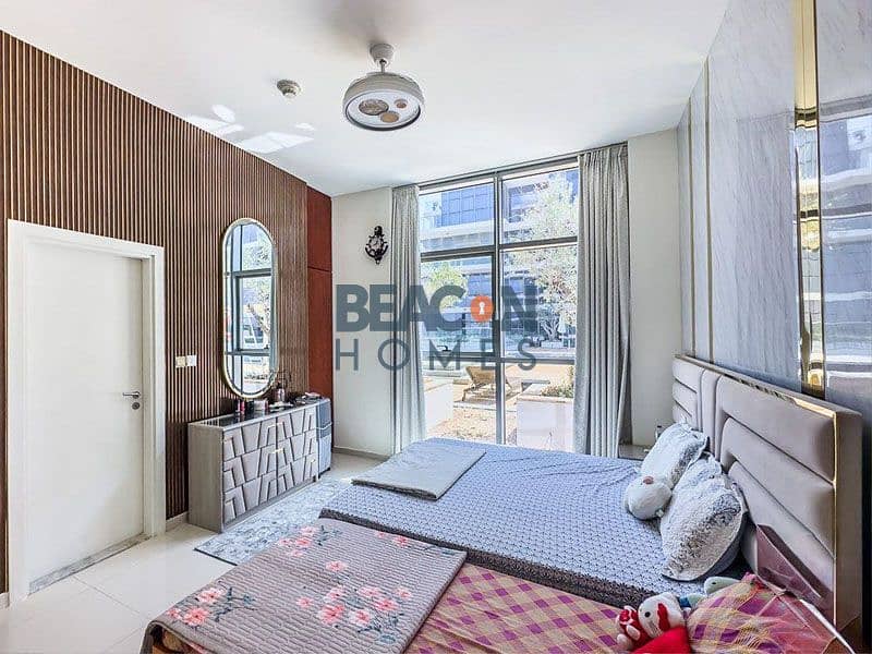 Prime Location |Ready To Move In | Full Golf View - Image 8