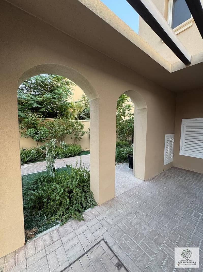 Wadi Al SAFA 7 | Villa | 3+maid | vacant | Repainted