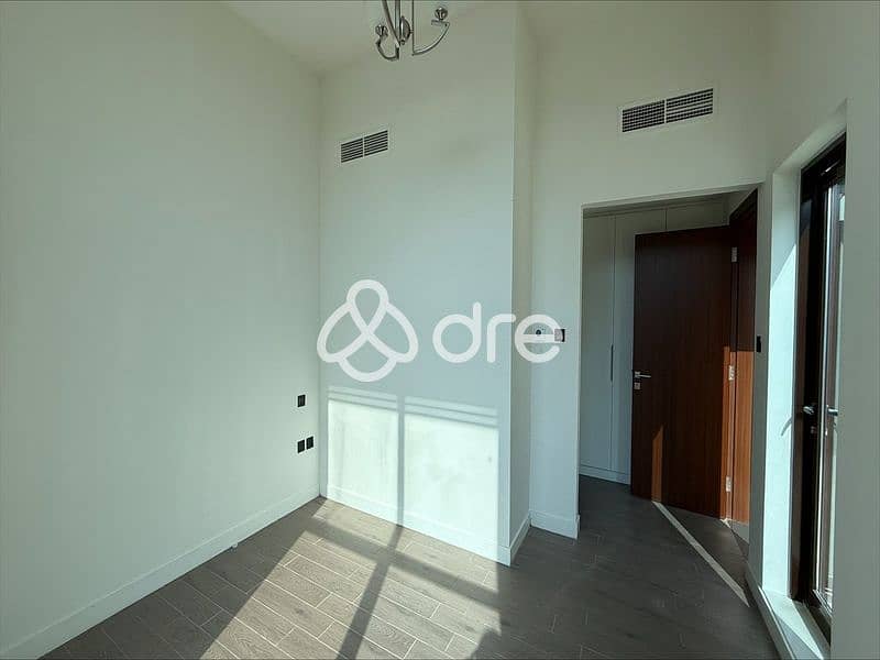 Mid-Unit | Ready to Move In | Best Price