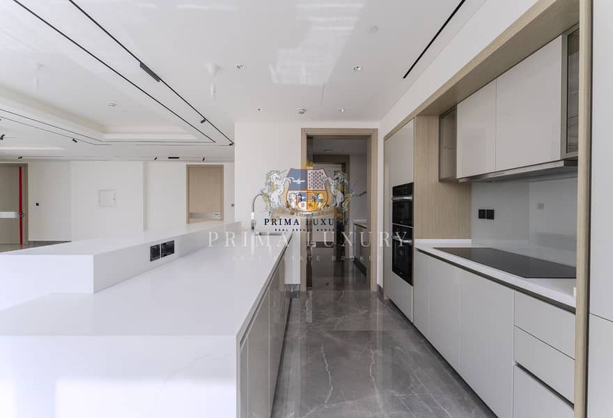 Luxury 4BR | Vacant | High Floor