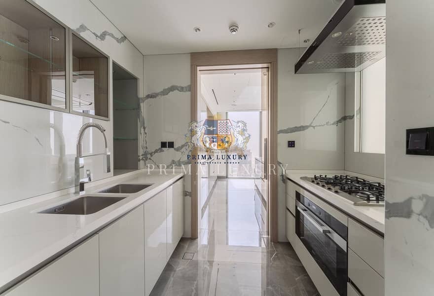 Luxury 4BR | Vacant | High Floor