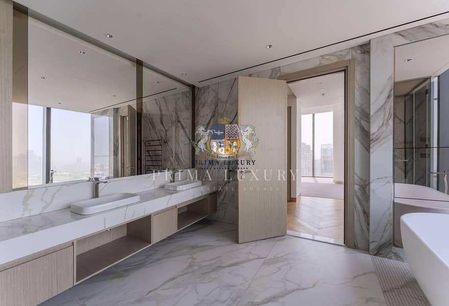 Luxury 4BR | Vacant | High Floor - Image 10