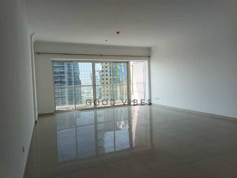 High Floor | Lake View | Near Metro Station