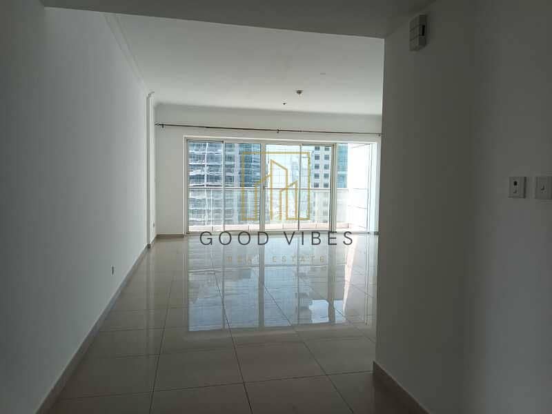 High Floor | Lake View | Near Metro Station