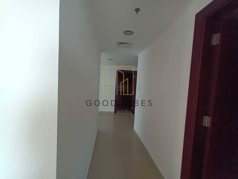 High Floor | Lake View | Near Metro Station - Image 11