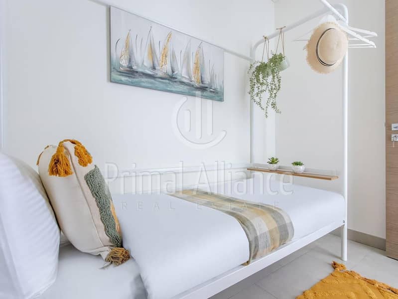 High Floor | 1BR+Study | Vacant - Image 10