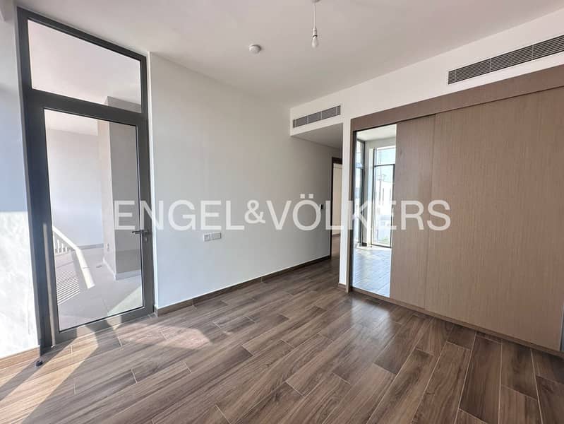 Single Row | Elevated Location | Type E - Image 10