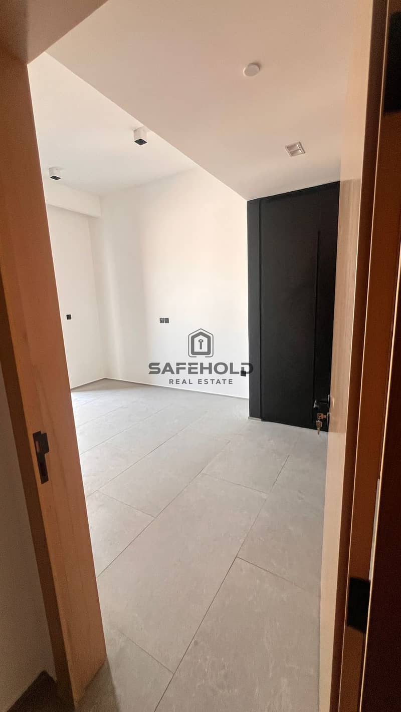 Spacious 2BR with 2 Bathrooms | Huge Layout | Prime Location