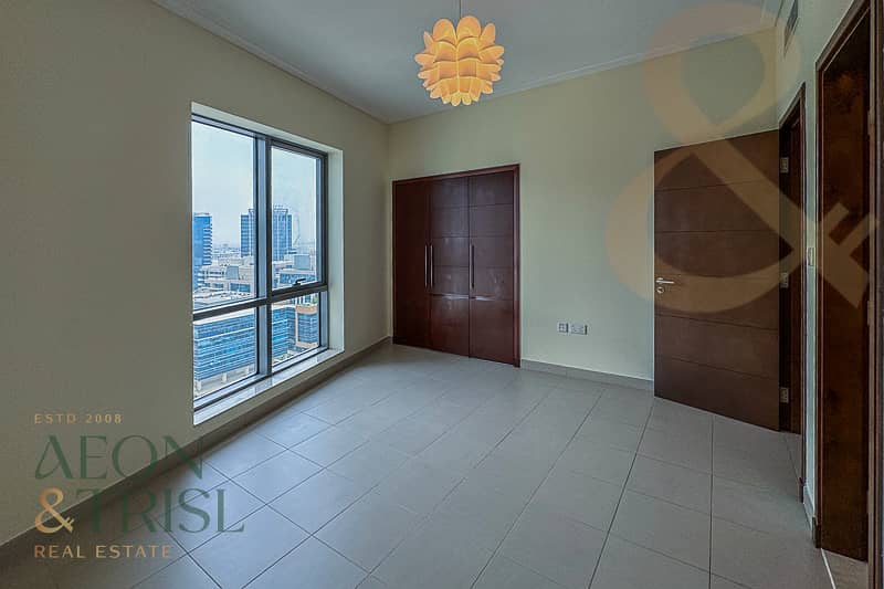 Downtown Luxury | 2BR | Burj Khalifa Views - Image 8