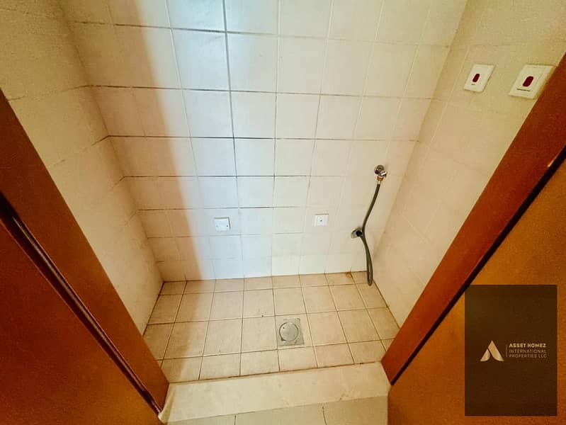 Chiller Free | 3Bhk+ Maids | High Floor