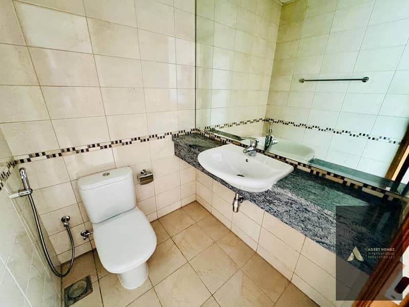 Chiller Free | 3Bhk+ Maids | High Floor - Image 8